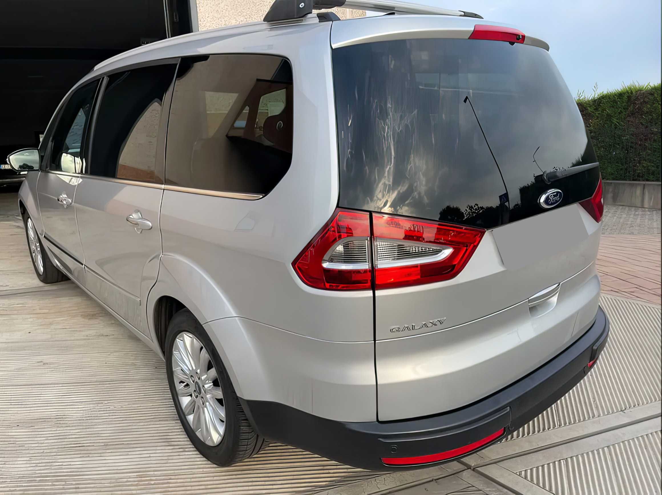 2014 Ford Galaxy  Titanium