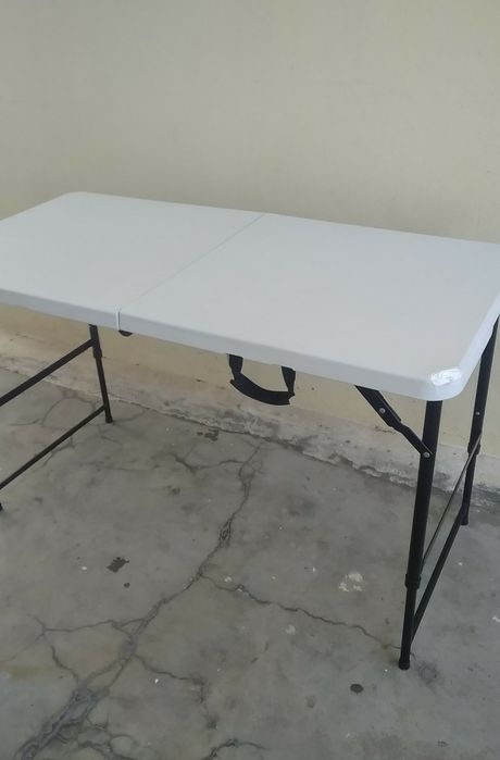 Mesa campismo dobrável