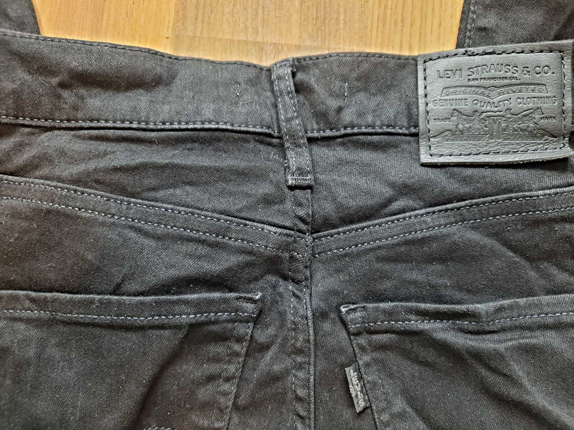 Levis jeansy Mile High Super Skinny 25