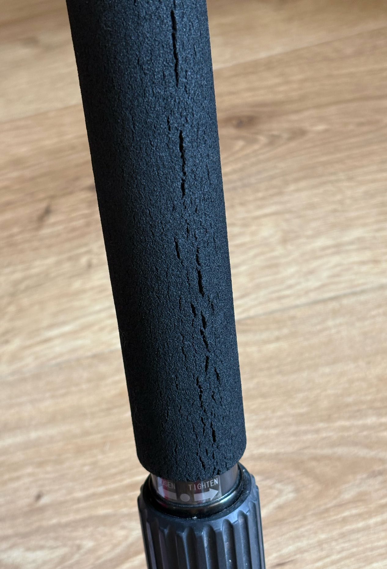 Statyw fotograficzny Velbon GEO N730 plus głowica Manfrotto 229