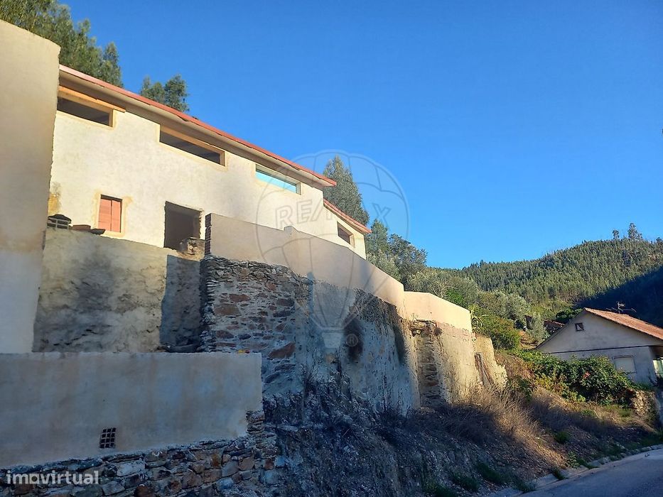 Moradia T2 para venda