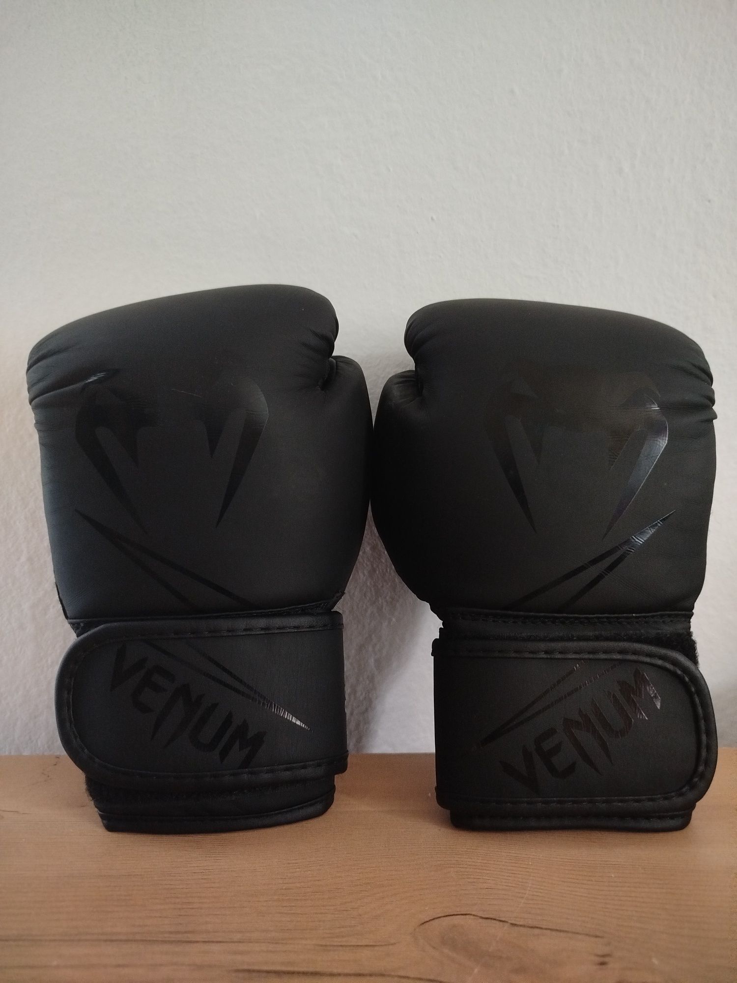 Rękawice venum 8oz