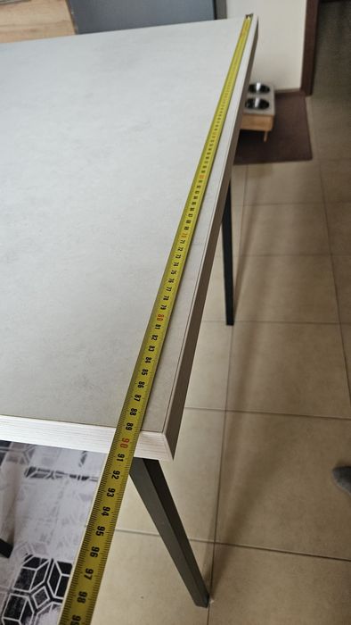 Кухонний стіл 90х60см зі стільниці