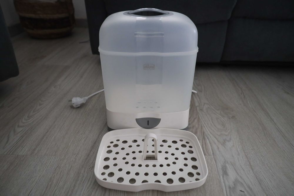 Esterilizador de biberões e chuchas c/oferta de detergente de biberões