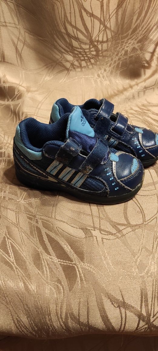 Buty sportowe Adidas