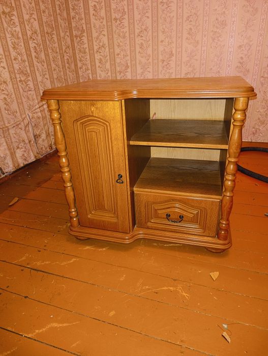 Szafka pod telewizor
