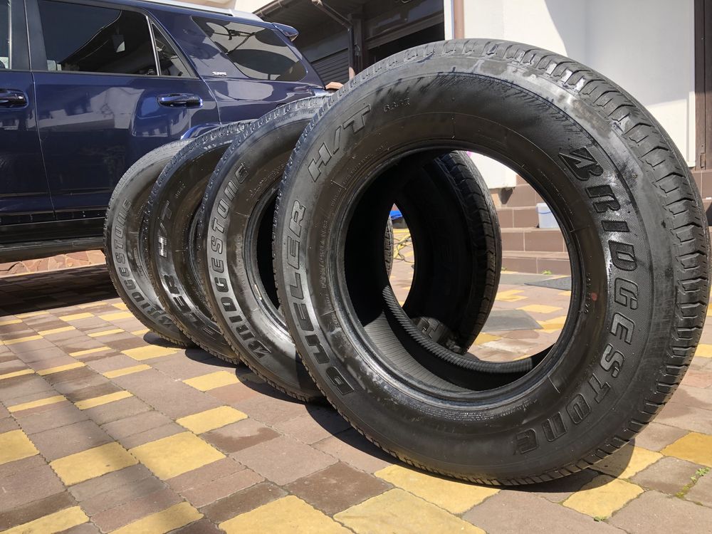 Гума Bridgestone Dueler H/T літня