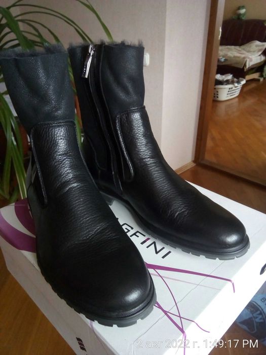 Ботинки зимние, кожаные "Magfini" 42 (Новые)