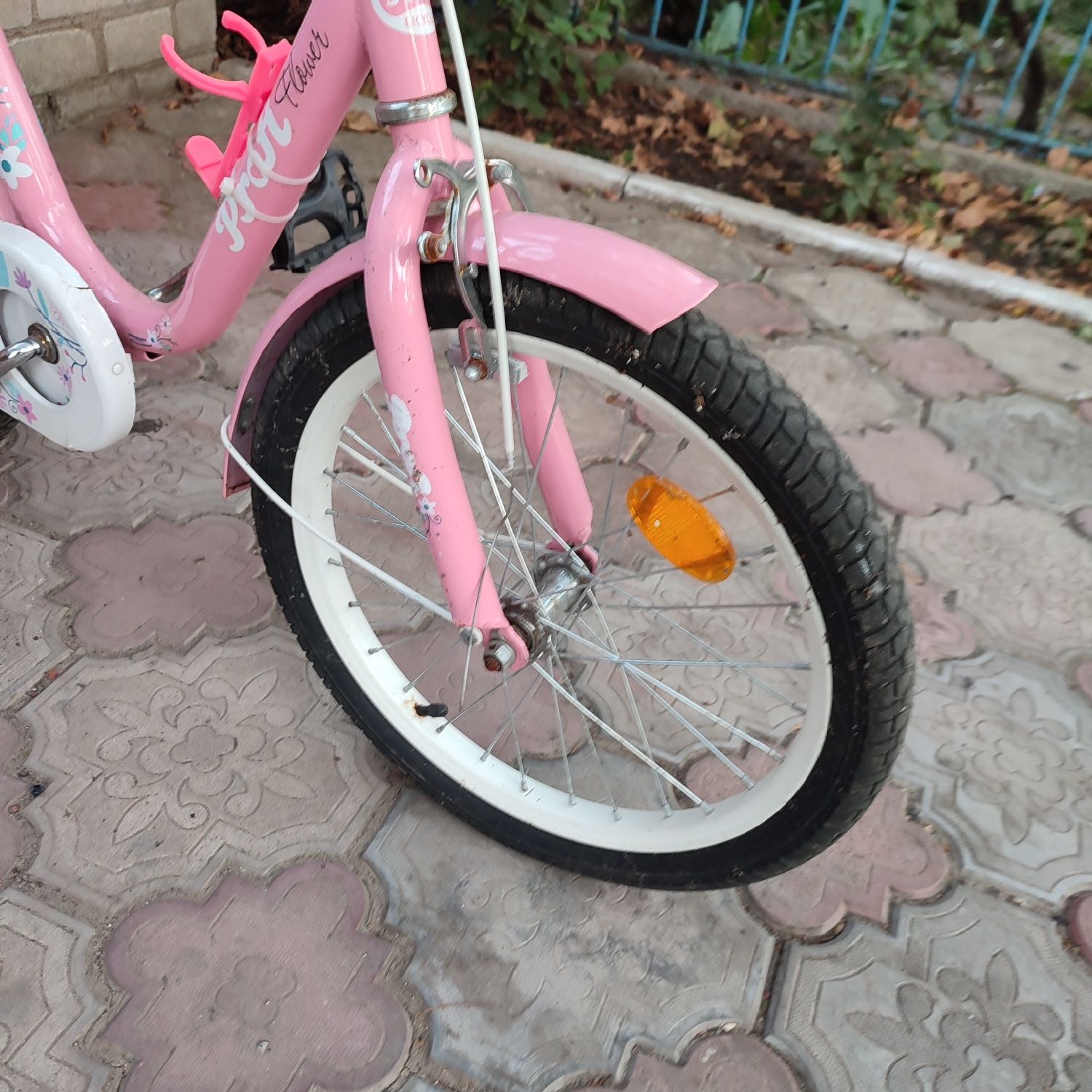Детский велосипед трёх колесный Profi Flower