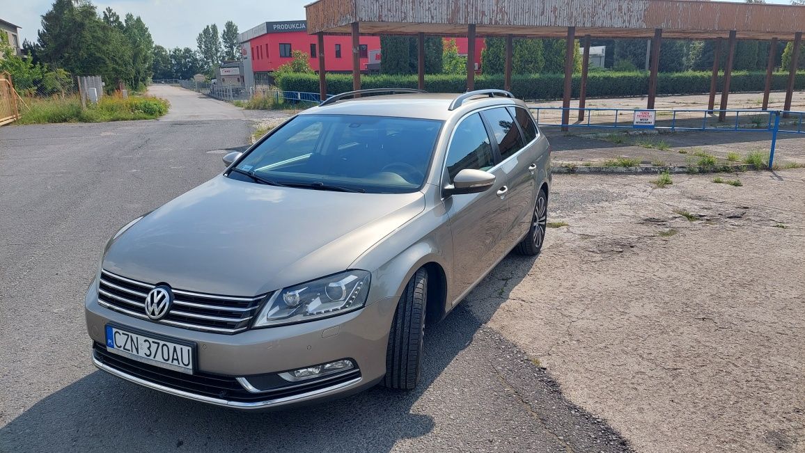 VW passat b7 2.0TDI DSG 2013r BEZWYPADKOWY