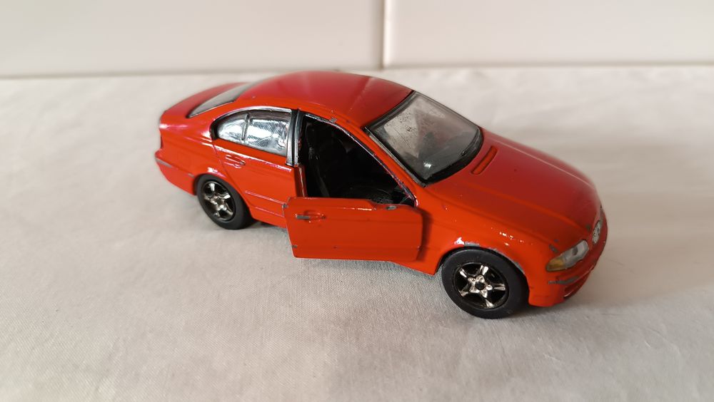 Carro brincar BMW. 3 Serie. Ano 2000