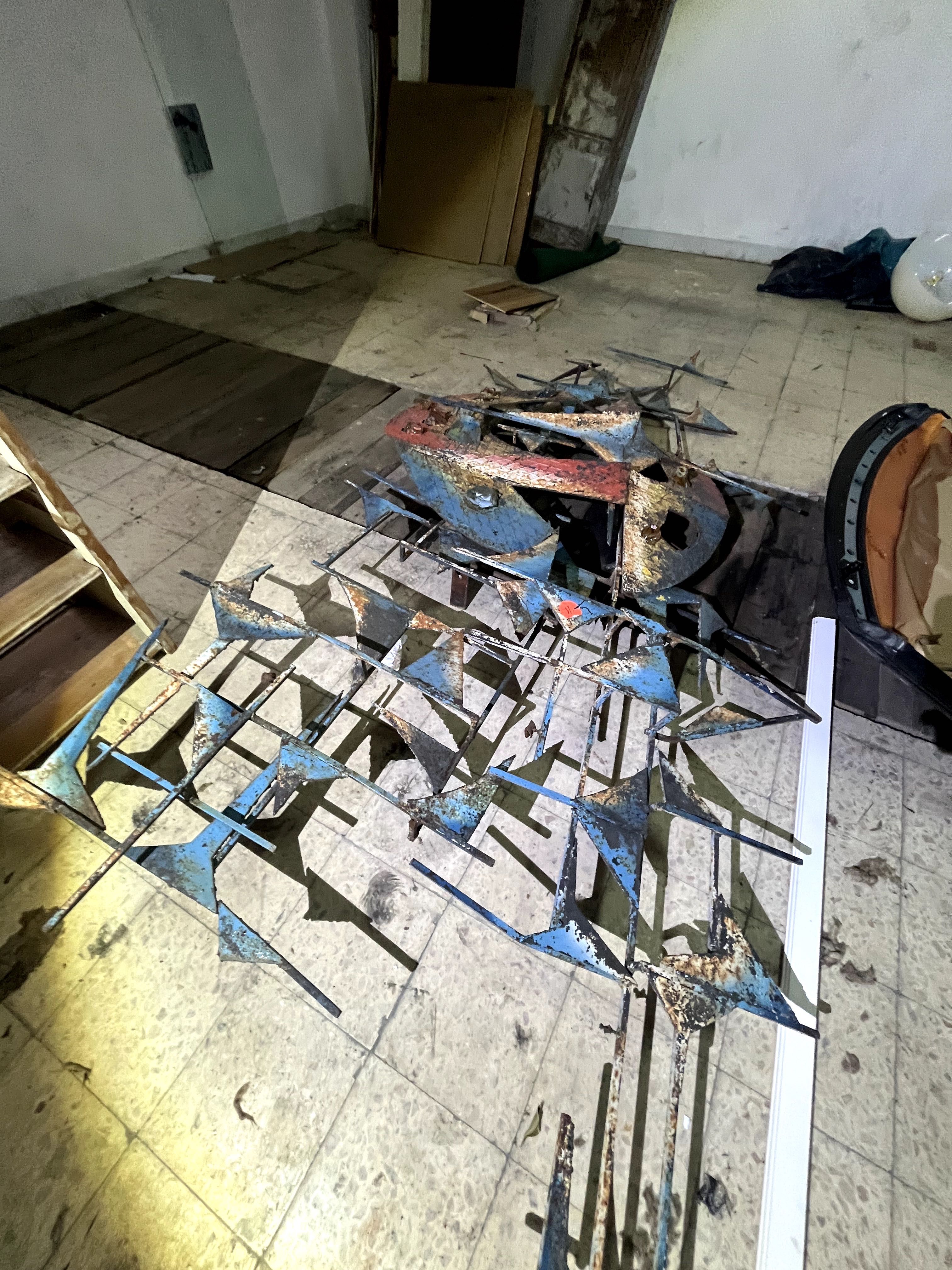 Estrutura decorativa em vergalhão - Decoração de restaurante de praia