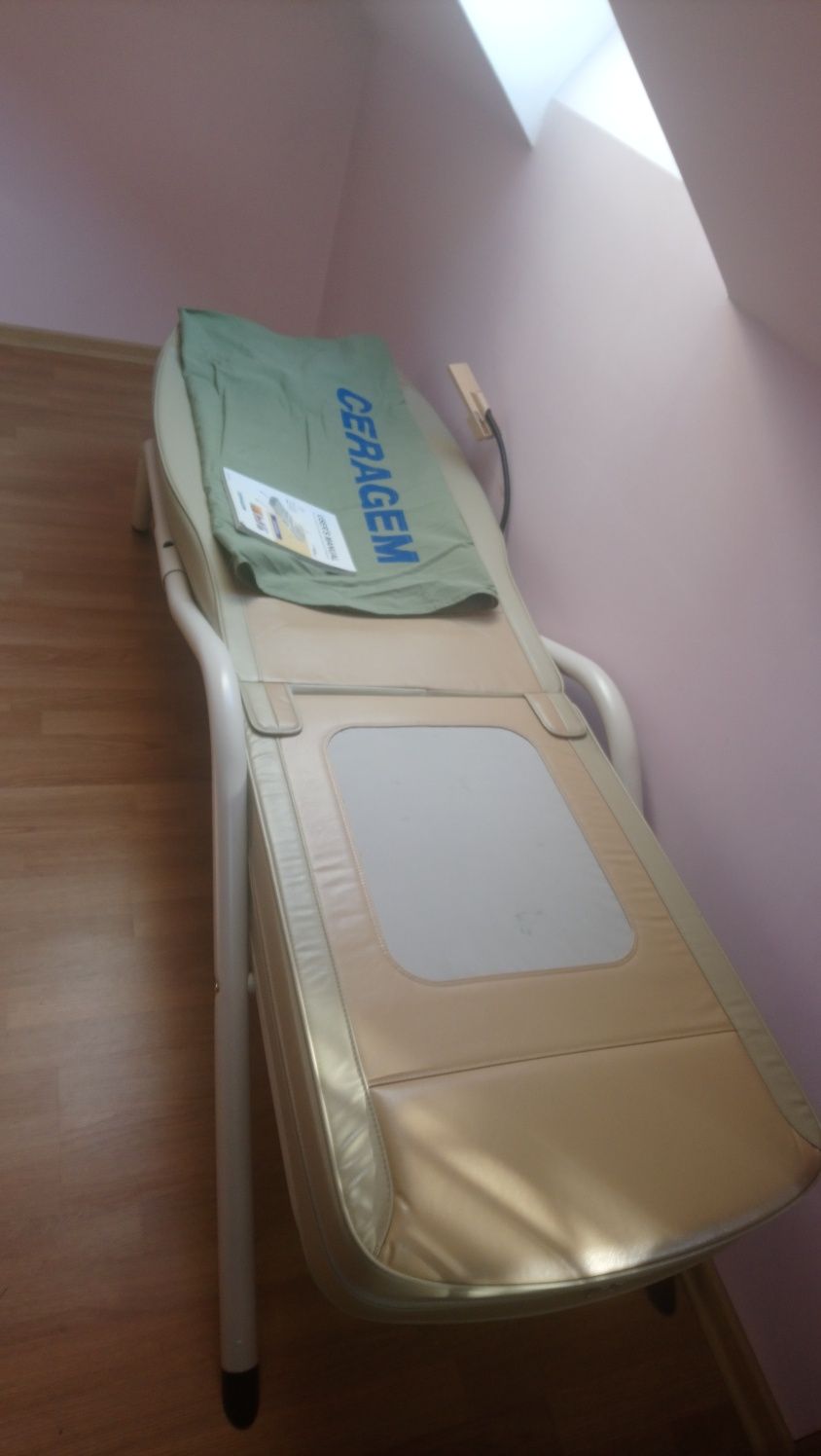 łóżko lecznicze do rehabilitacji , masażu firmy CERAGEM