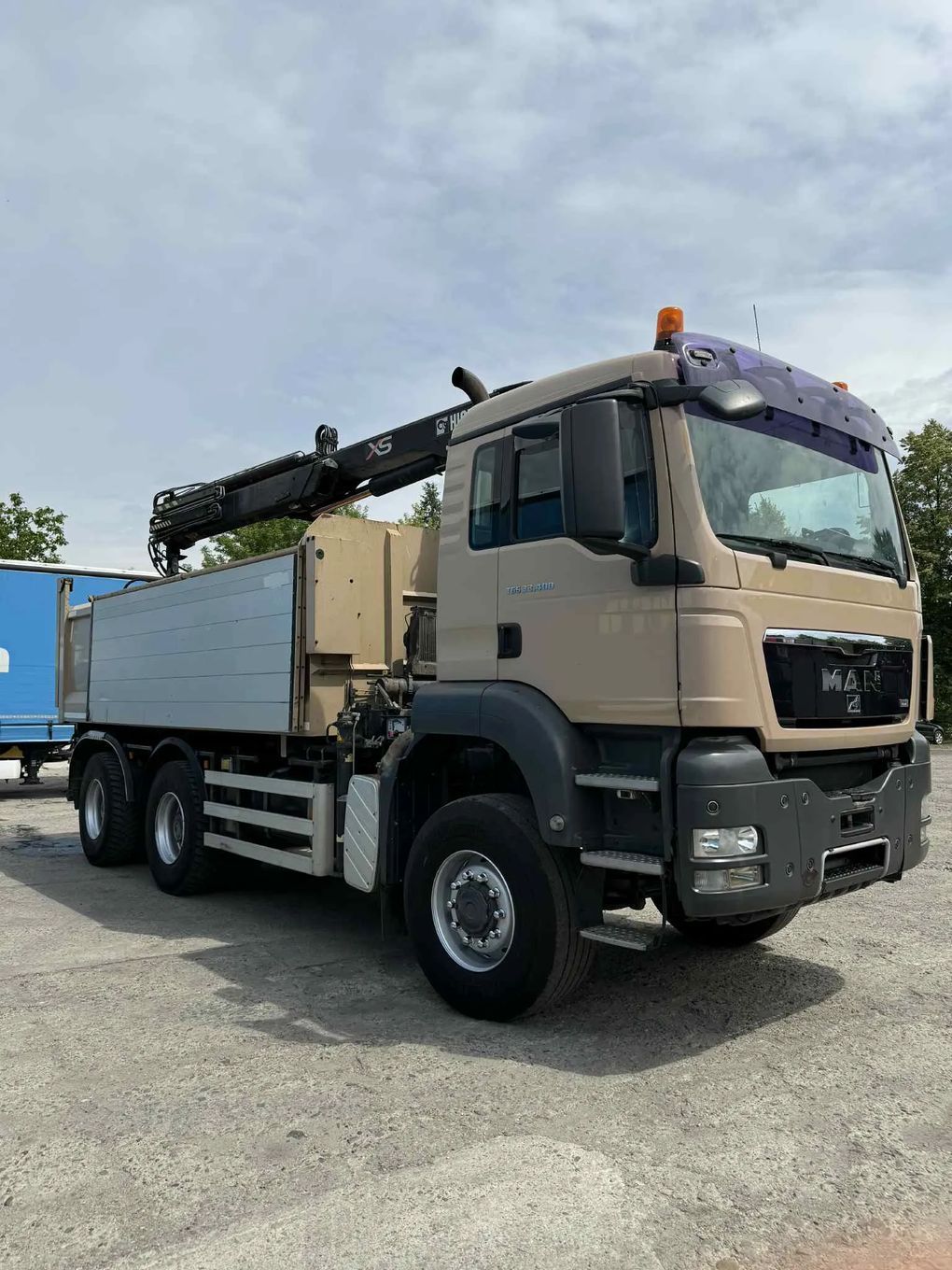 MAN TGS 33 6X6  MAN TGS 33.400/ Żuraw załadowczy Hiab/ Napęd 6x6/ 2 stronny kiper