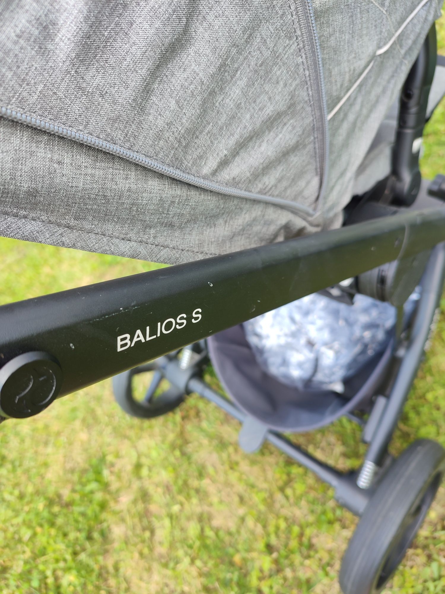 Zestaw wózek 2 w 1 gondola spacerówka Cybex Balios S nosidełko baza