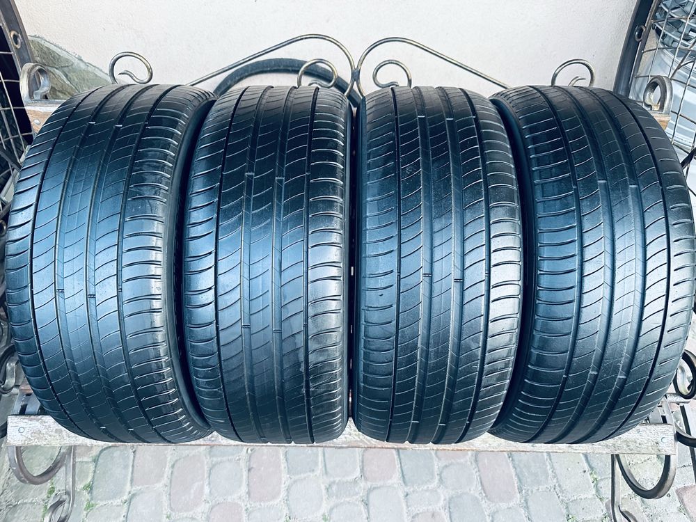 Літні шини 245/45 R18 (100W) Michelin