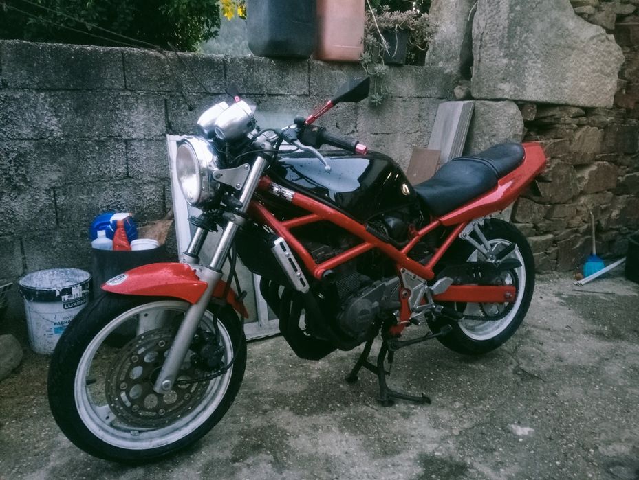 Suzuki bandit 400