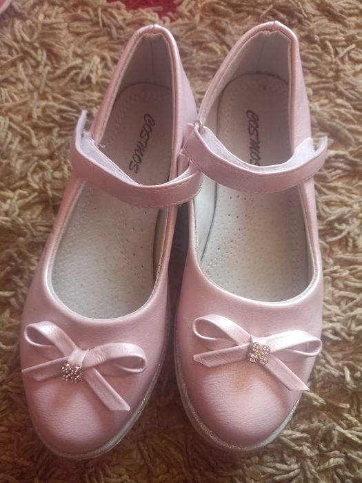 Buty dziewczęce                     .