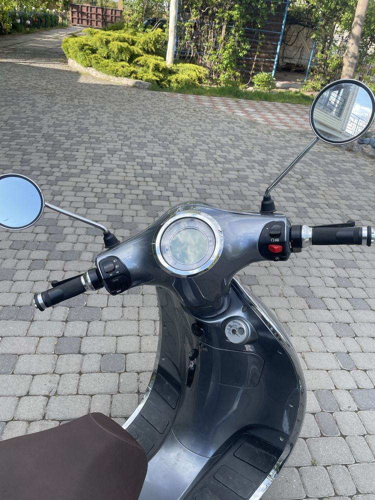 Електроскутер, электроскутер, електромопед CJR MOTORECO TRINITY 4000w
