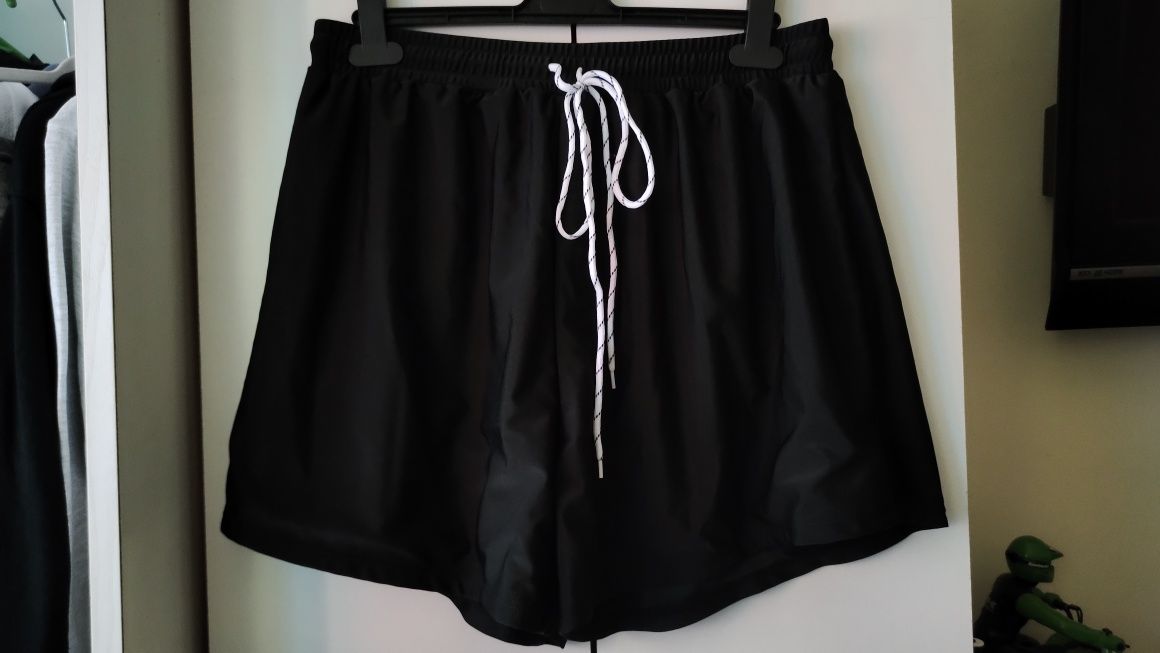 Conjunto de fato de banho e calções xxl novo