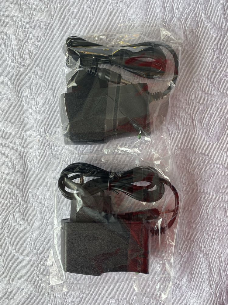Zasilacz AC 100-240V to DC 9V 0.5A 1A Power Supply Adapter AUX 3.5