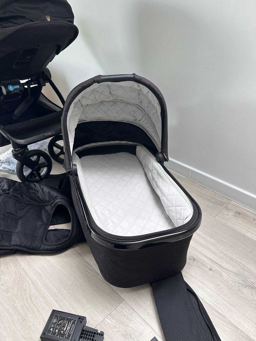 Wózek dziecięcy Venicci 2w1 Tinum Upline, + gratis adaptery