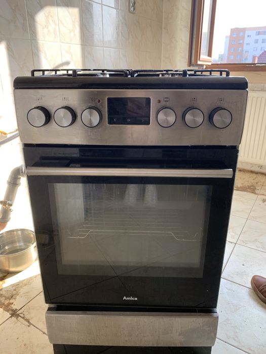 Kuchnia gazowo-elektryczna Amica  Termoobieg