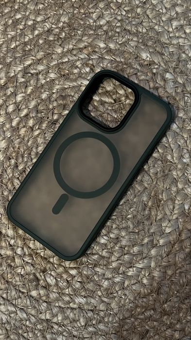 Чохли на айфон 13pro