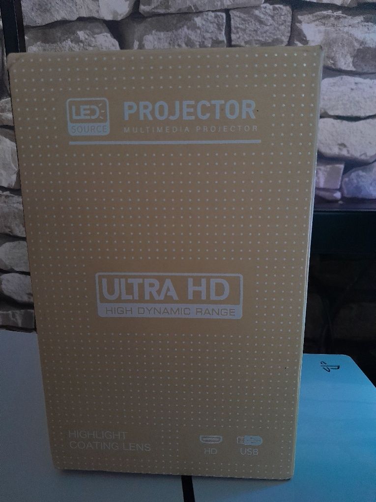 Projektor Full HD  Nowy + pilot wysyłka inpost