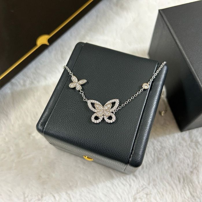 Ланцюжок в стилі Graff із колекції butterfly