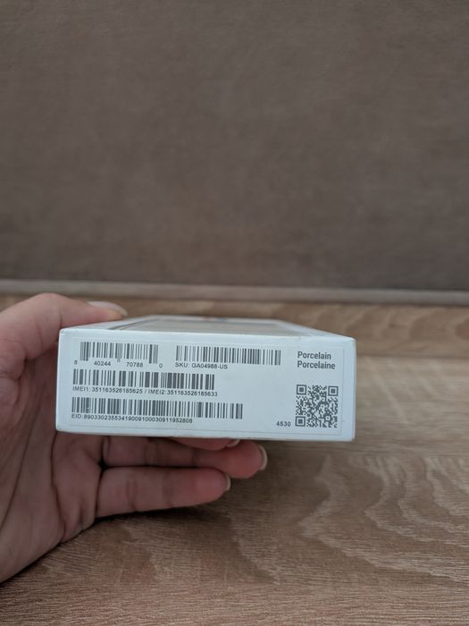 Google Pixel 8a (Porcelain)