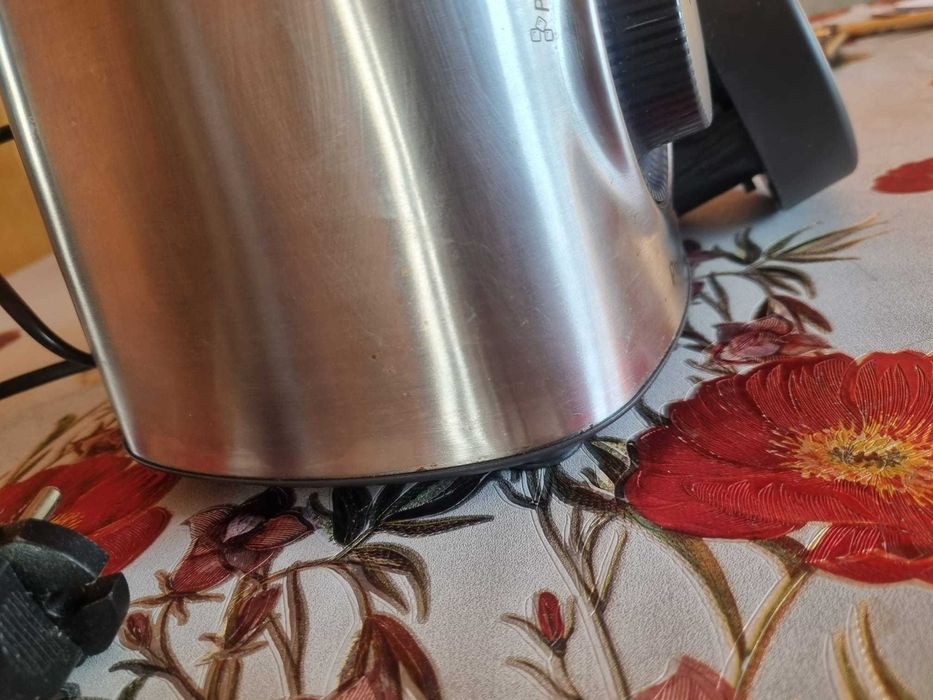 Blender kielichowy Philips  HR3556/00