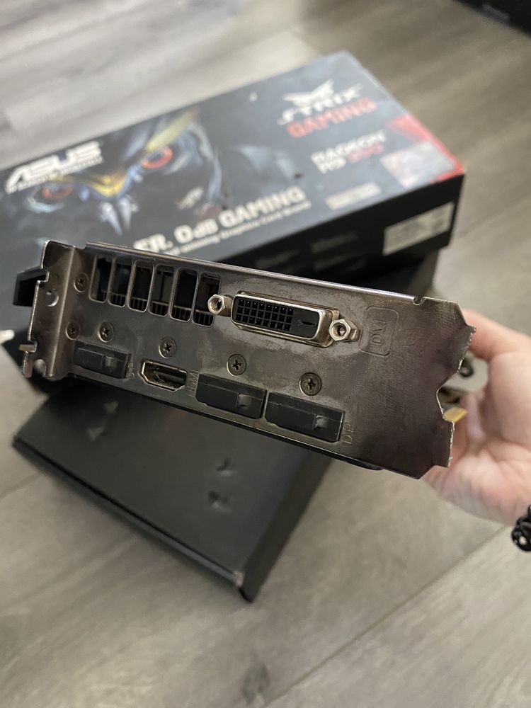 Видеокарта ASUS STRIX Radeon R9 390 8Gb