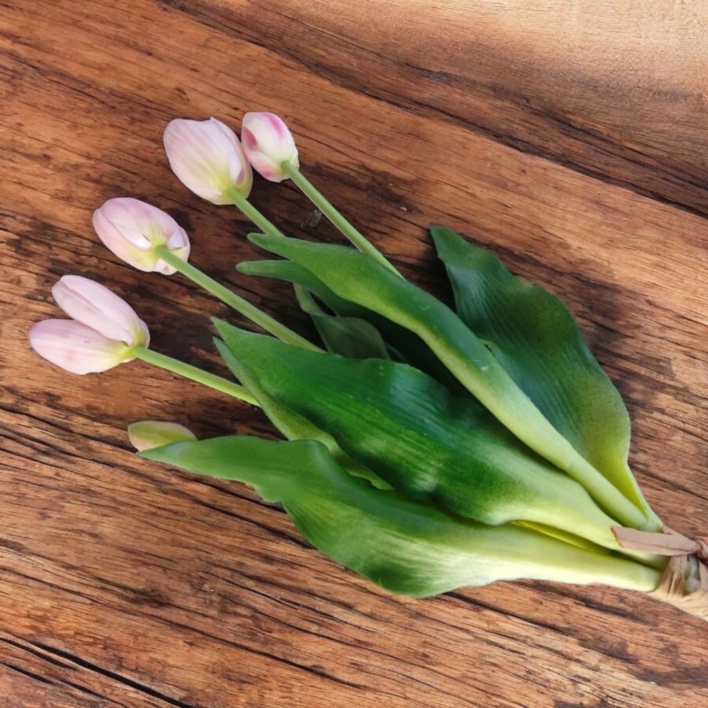 Różowe tulipany bukiet 5 szt kwiatów jak żywych.