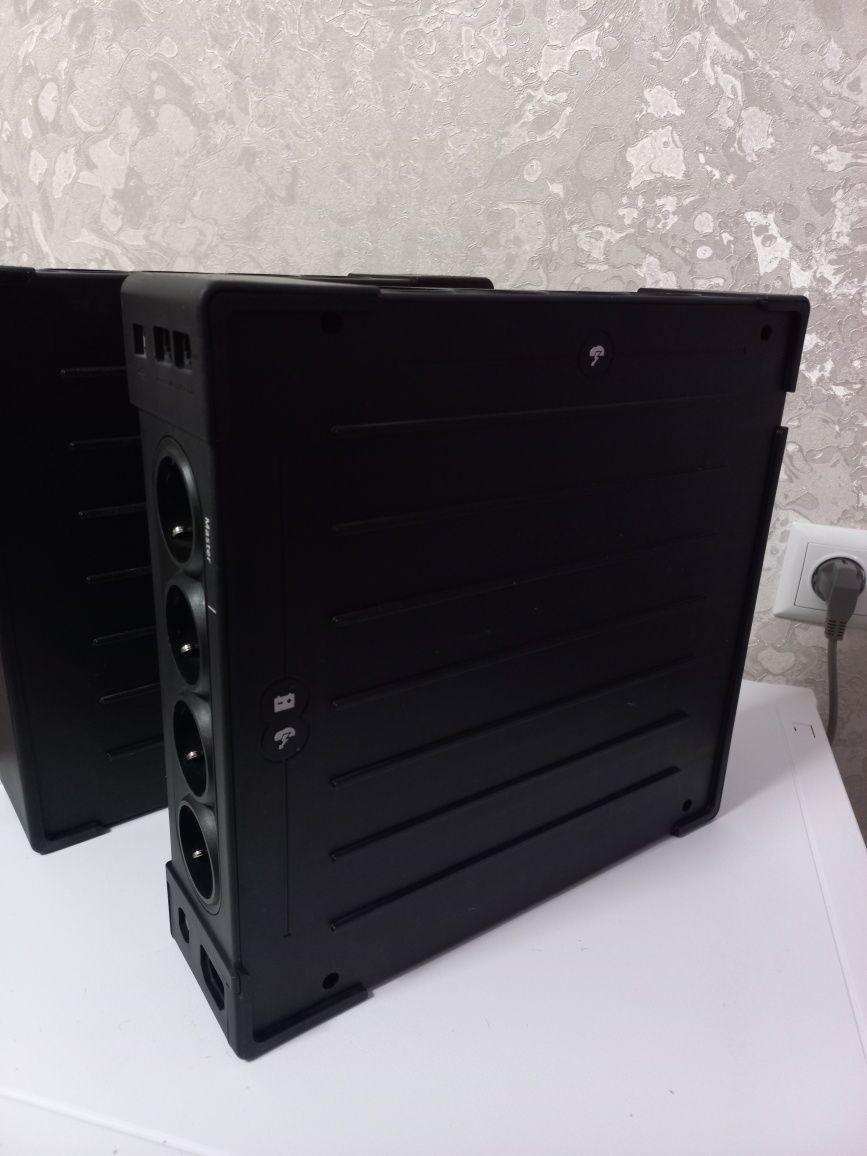 Безпебійник Eaton Ellipse ECO 1600