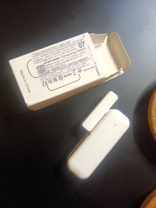 Czujnik otwarcia drzwi/okien Tuya Zigbee