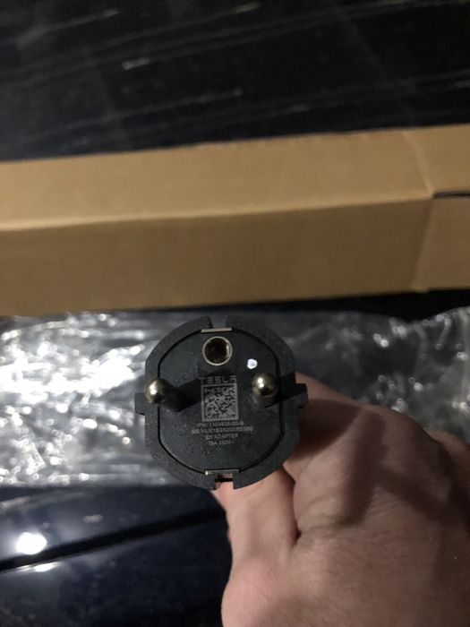 Зарядное тесла европа