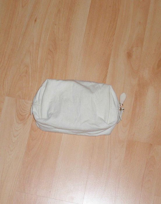 Женская косметичка Burberry Women Bag Cosmetic Beige CK 26/16см YSL LV