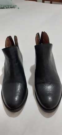 Botins em pele senhora