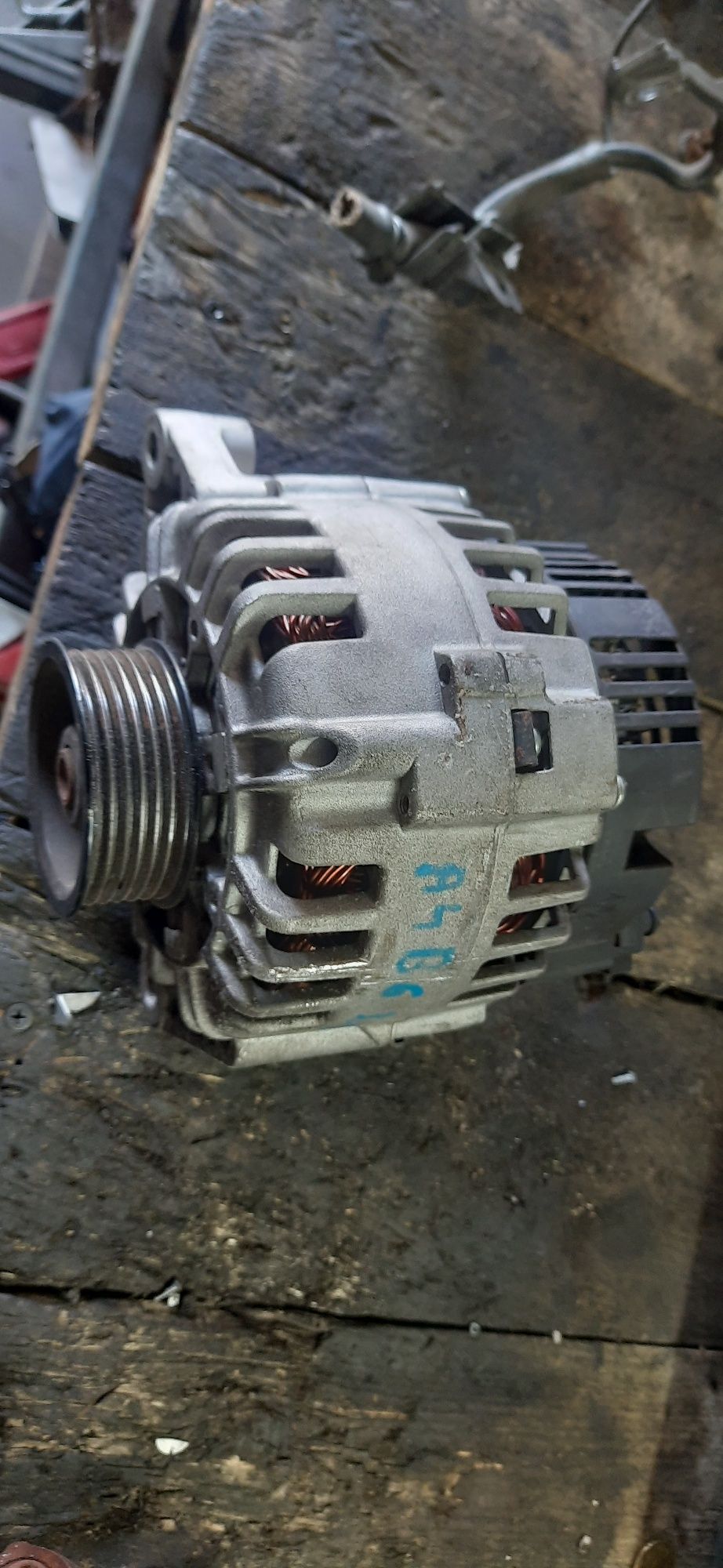 Alternator Audi A4 B6 3.0 V6 140A
