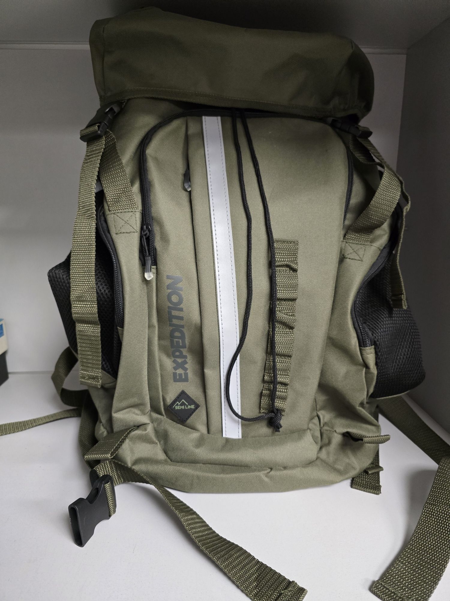 Semiline Expedition  plecak podróżny Soumaila khaki 55 x 33 x 24cm