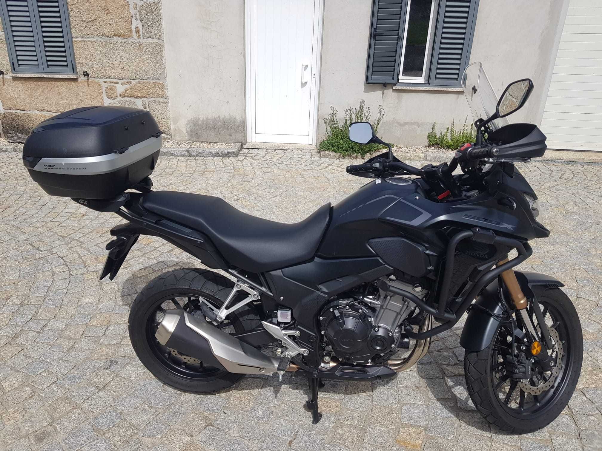 Honda CB500X como NOVA