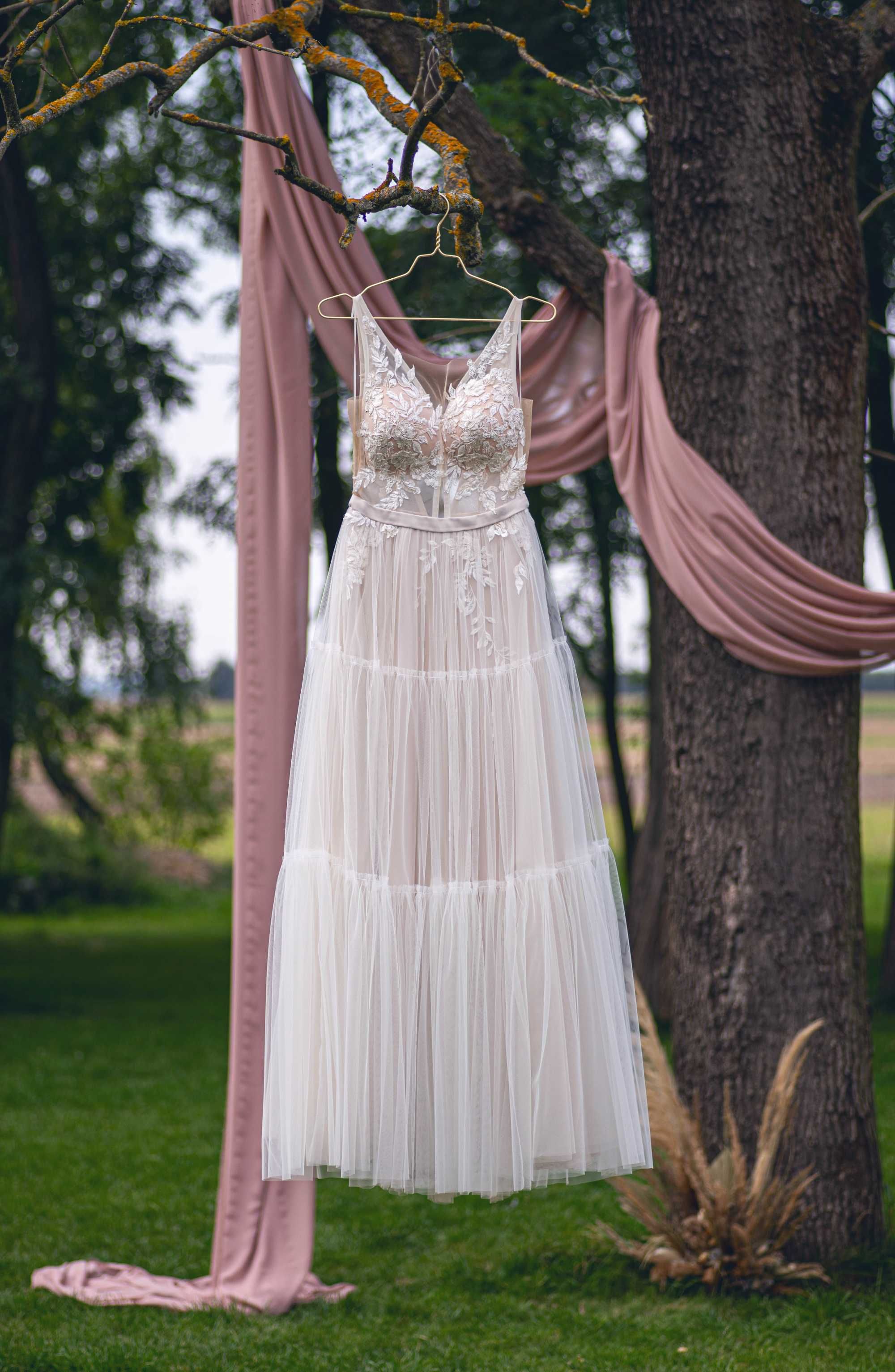 Suknia ślubna Berta Bridal