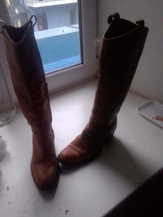 Женские зимние сапоги