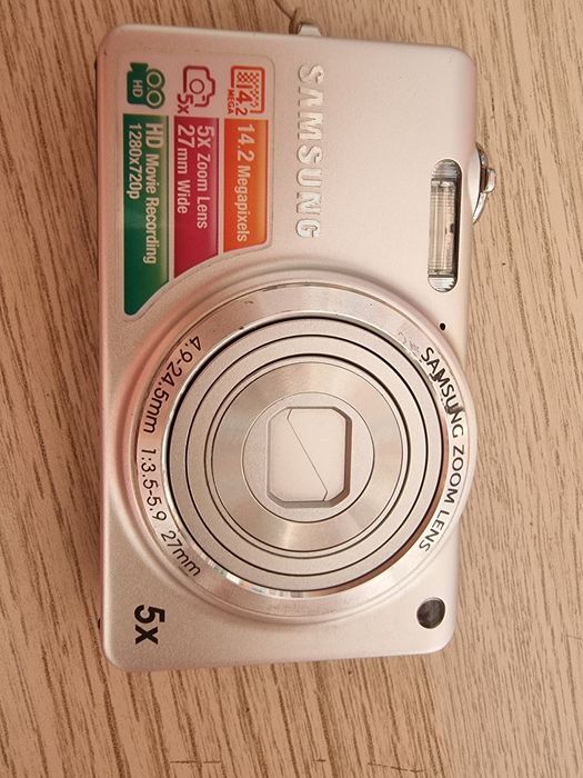 Camera digital Samsung ST65
14.2 mpx
5x digital zoom
HD
Sem carregador