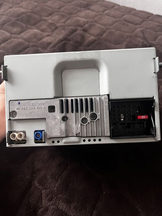 Продам штатну магнітолу Volkswagen RNS 310