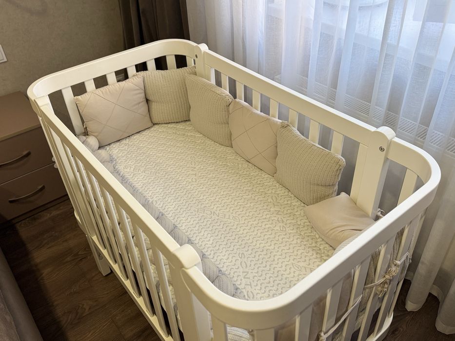 Дитяче деревʼяне ліжечко з маʼятником Veres monako, матрац Sonto Aero