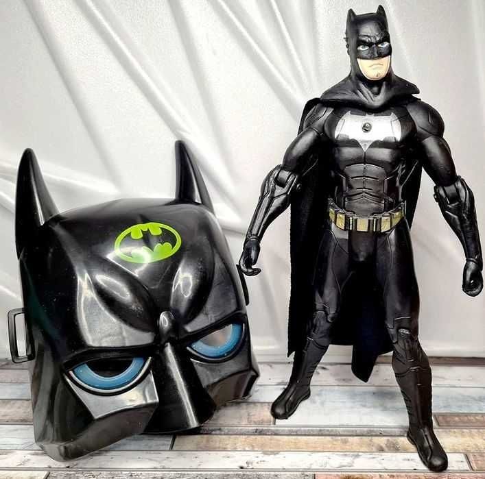 Nowy super zestaw figurka Batman + maska - zabawki