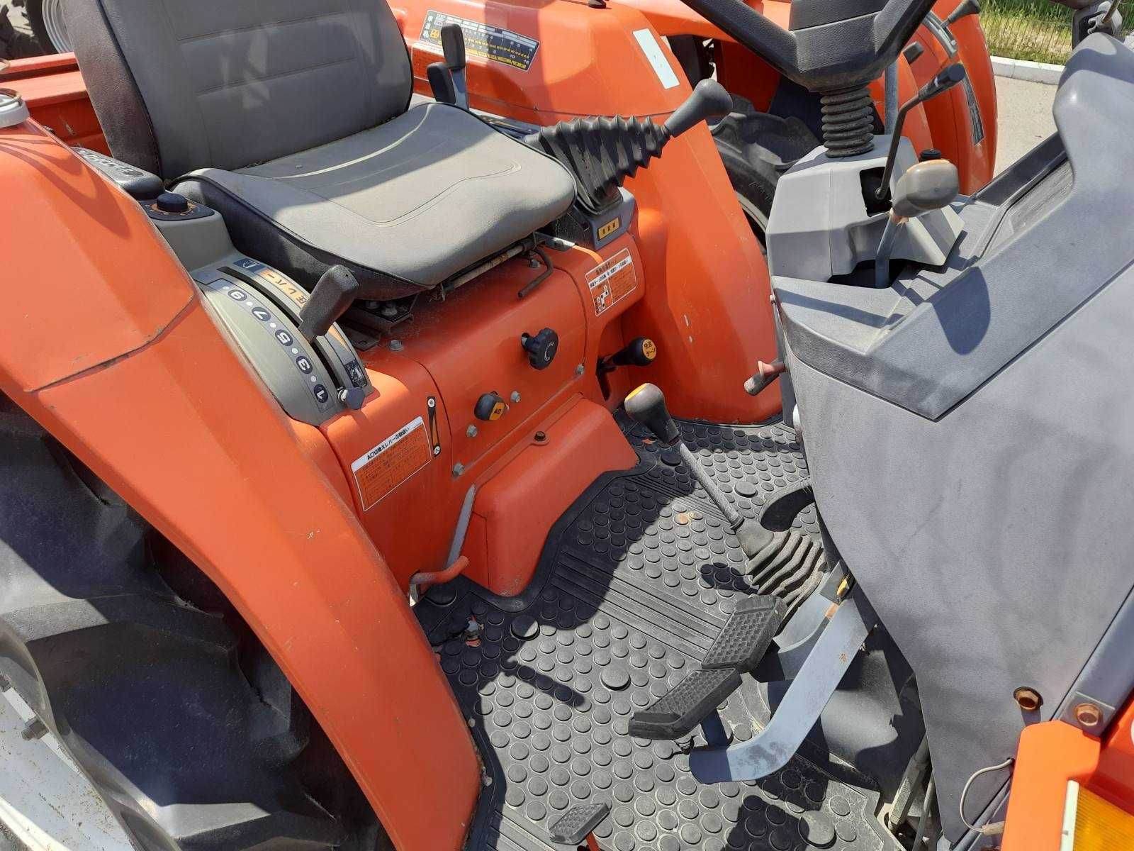 Міні трактор Хinomoto NХ220