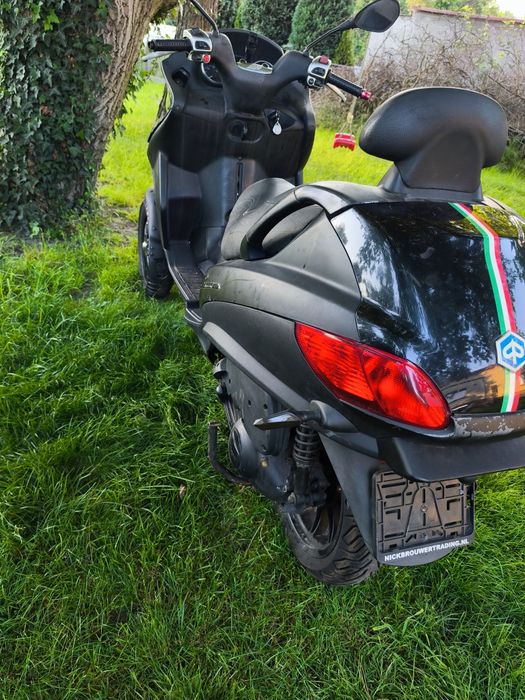 Piaggio MP3 250ccm + drugi na części